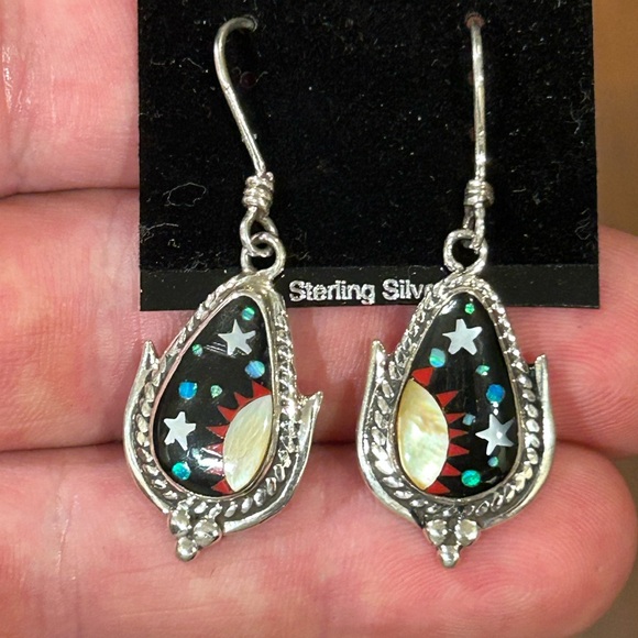 STERLING SILVER NATIVE AMERICAN INLAID CELESTIAL GALAXY CORN EARRINGS .925 - Picture 6 of 7